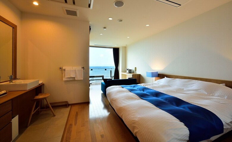 Hotel Fontaine Bleau Atami