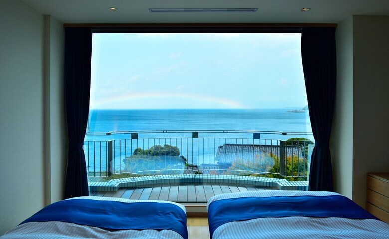 Hotel Fontaine Bleau Atami