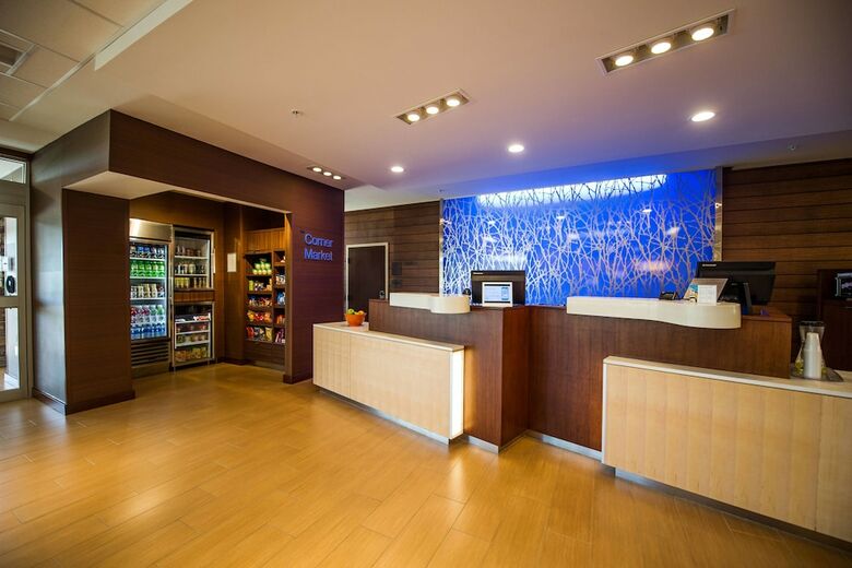 Hotel Fairfield Inn & Suites Cambridge