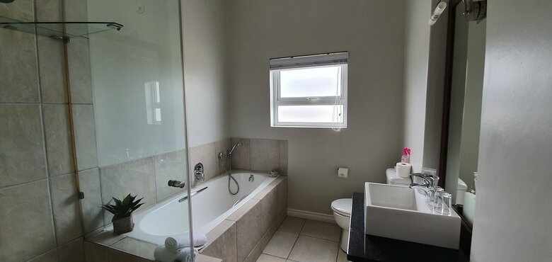 Hotel Brenton On Rocks Luxury Guest House