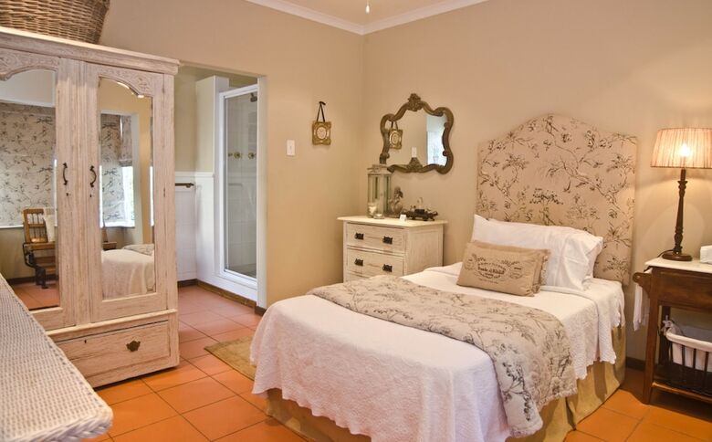 Cornerway Bed And Breakfast