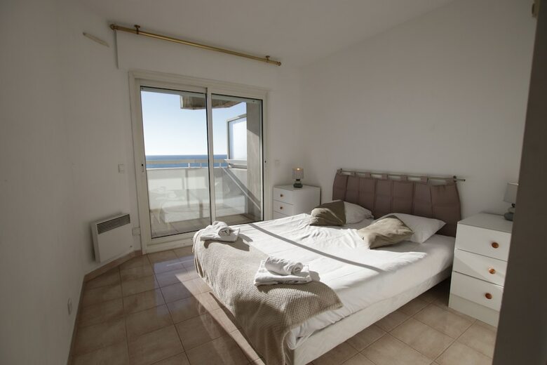 Apartamentos Happy Few - Le Sea View