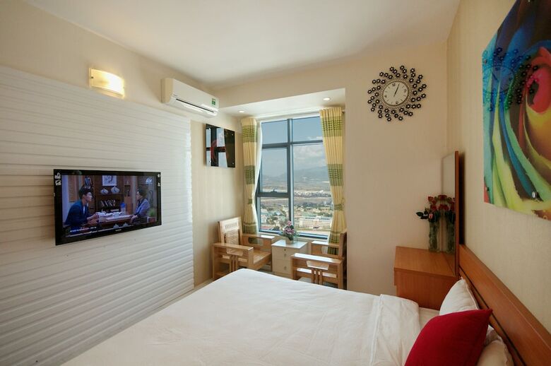 Handy Holiday Nha Trang Beach Apartment