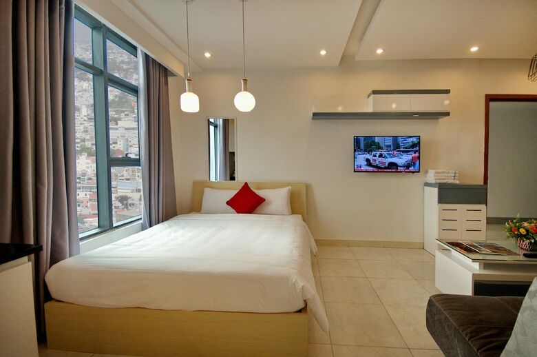 Handy Holiday Nha Trang Beach Apartment