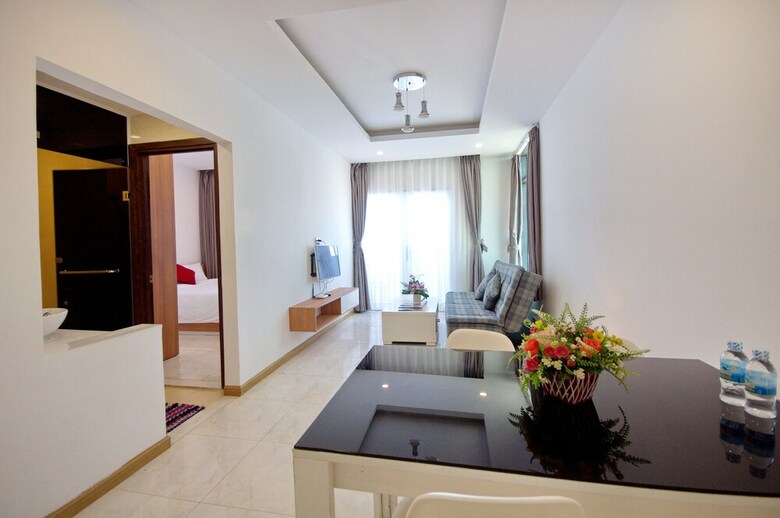 Handy Holiday Nha Trang Beach Apartment