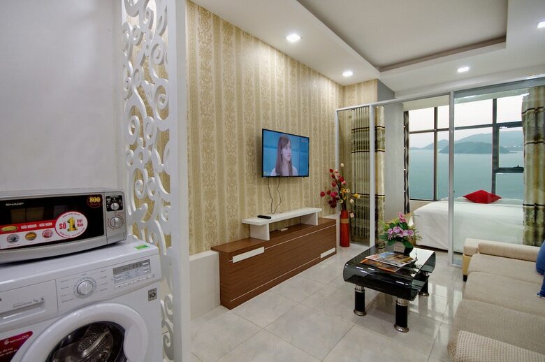 Handy Holiday Nha Trang Beach Apartment