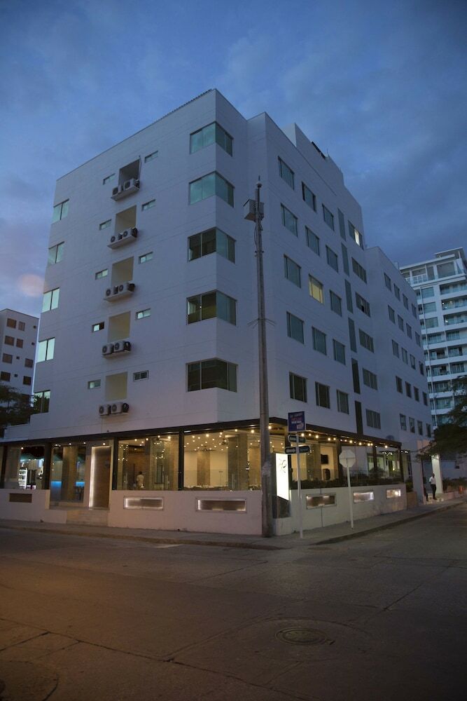 Hotel Portobahia