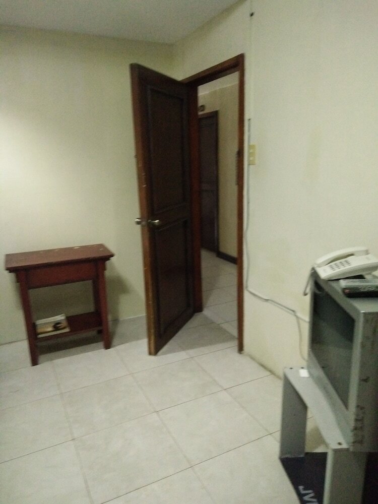 Hotel Go Land Pension House