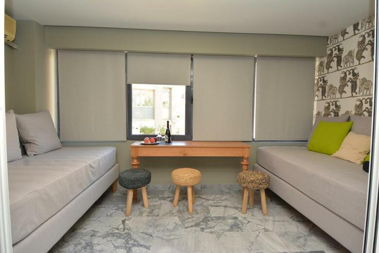 Hotel Candia Suites & Rooms