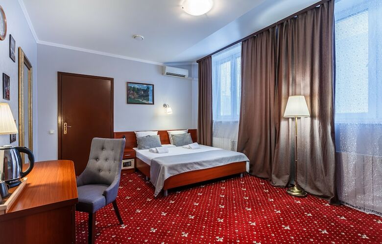 Mayak Hotel