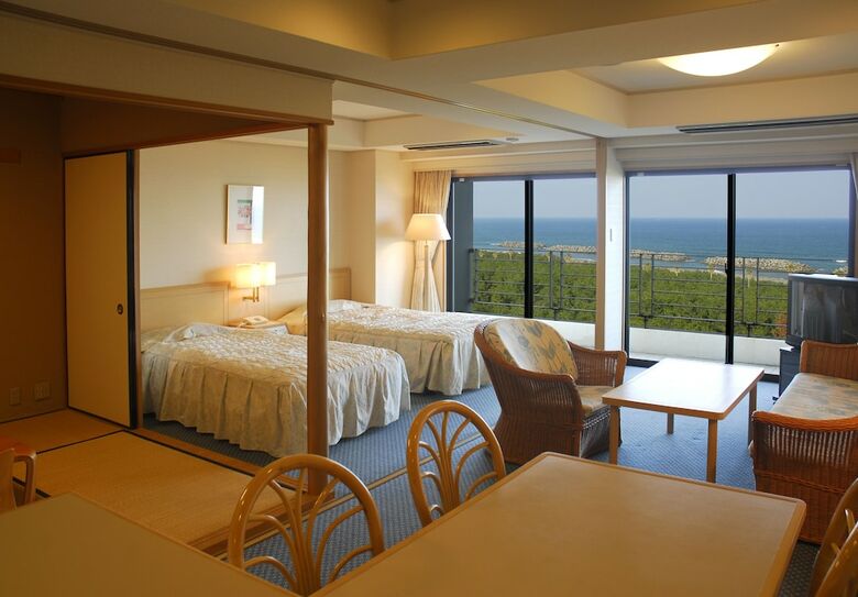 Hotel Luxze Hitotsuba Cottage Himuka