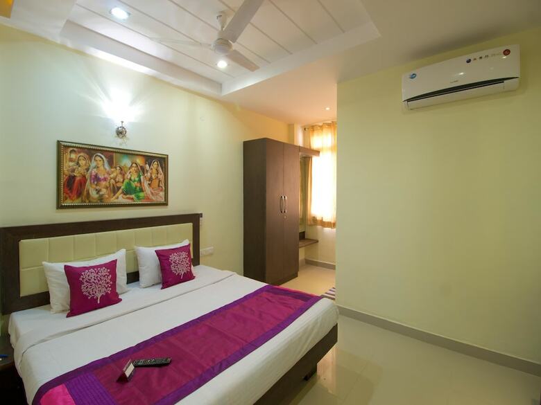 Oyo 3787 9 Star Hotel