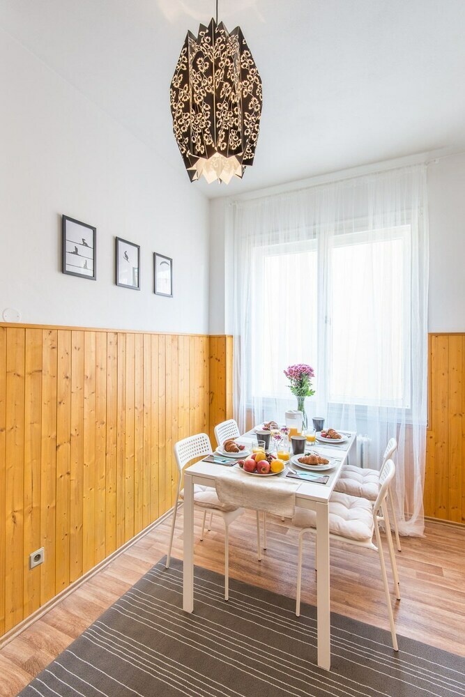 Na Zborenci Apartments