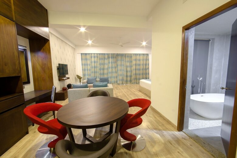 Hotel Club Waskaduwa Beach Resort & Spa