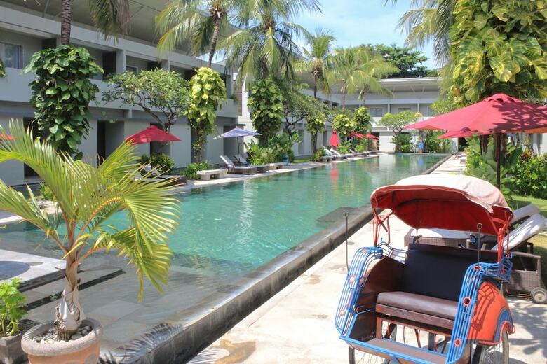 Hotel Airy Kuta Bakung Sari Bali
