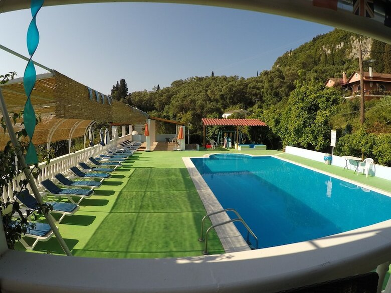 Aparthotel Andromaches Holiday Apartments