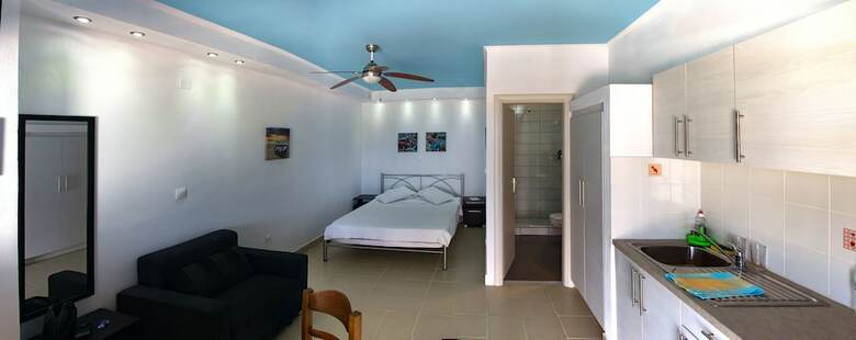 Aparthotel Andromaches Holiday Apartments