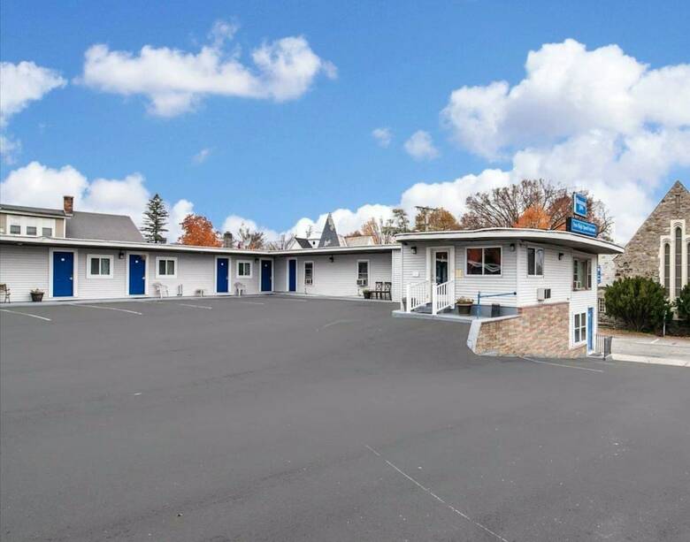 Motel Royal Inn Claremont
