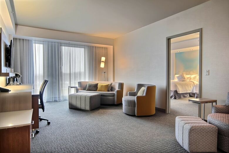 Hotel Courtyard By Marriott Quebec City