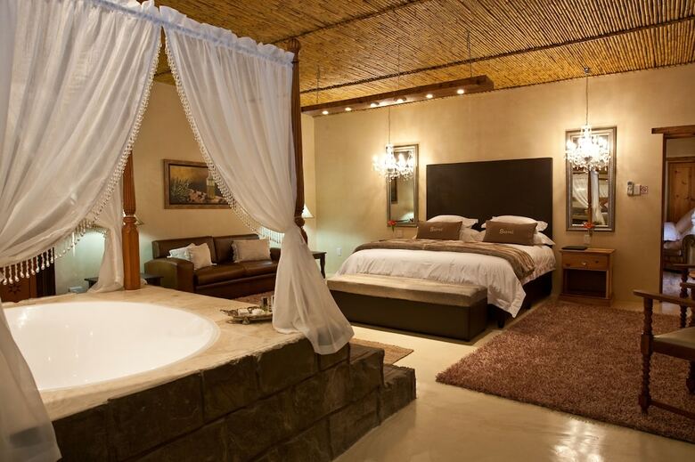 Agroturismo Surval Boutique Olive Estate