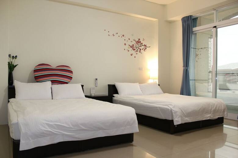 Hotel Little Bed And Breakfast