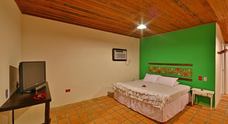 Posada Pousada Fazenda Xal�s De Maraca�pe