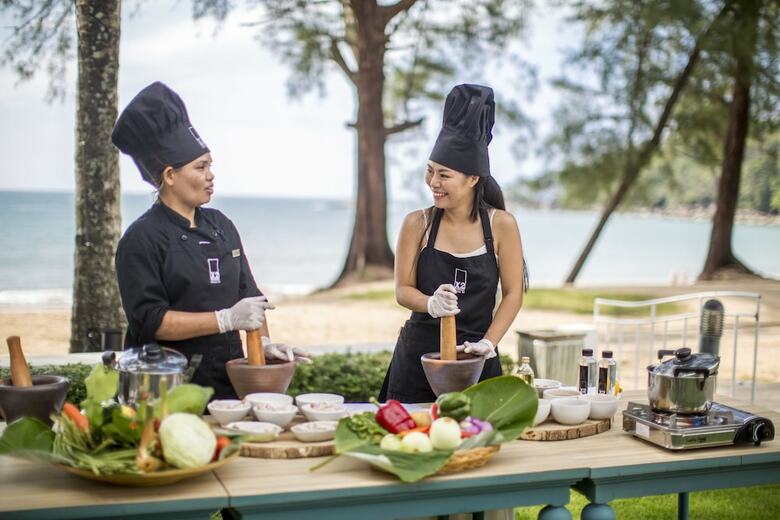 Hotel X2 Khao Lak Anda Mani Resort