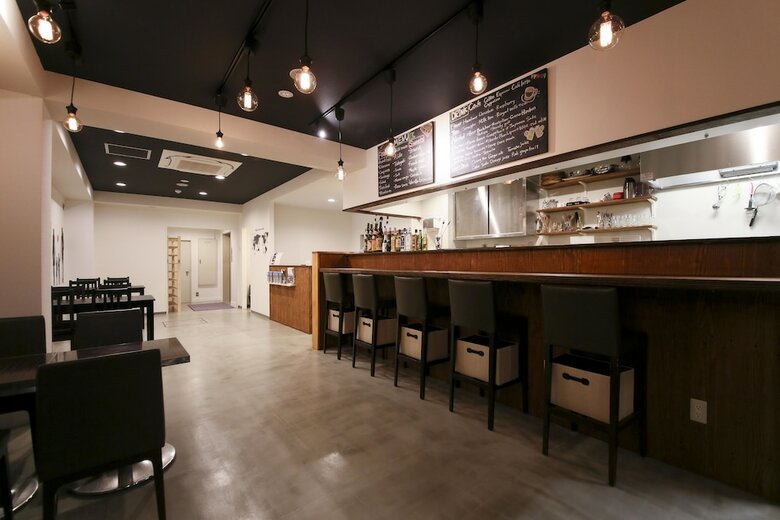 Hostal Roots Hostel