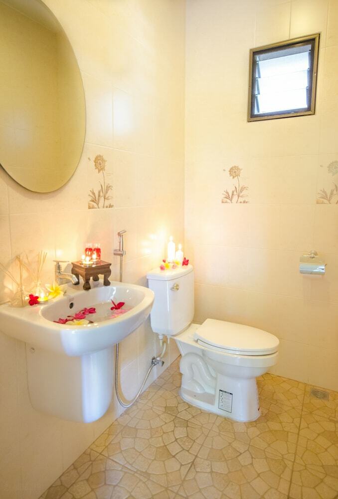 Aparthotel Namphung Residence Phuket