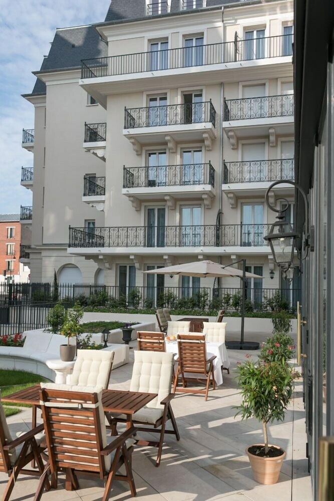 Villa M�dicis Puteaux