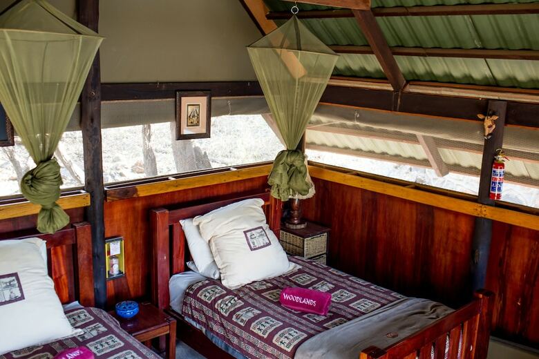 Woodlands Stop Over And Lodge