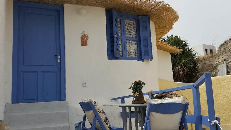Bed & Breakfast Emmantina Houses