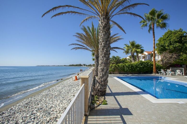 Meneou Beachfront Villa Sunset