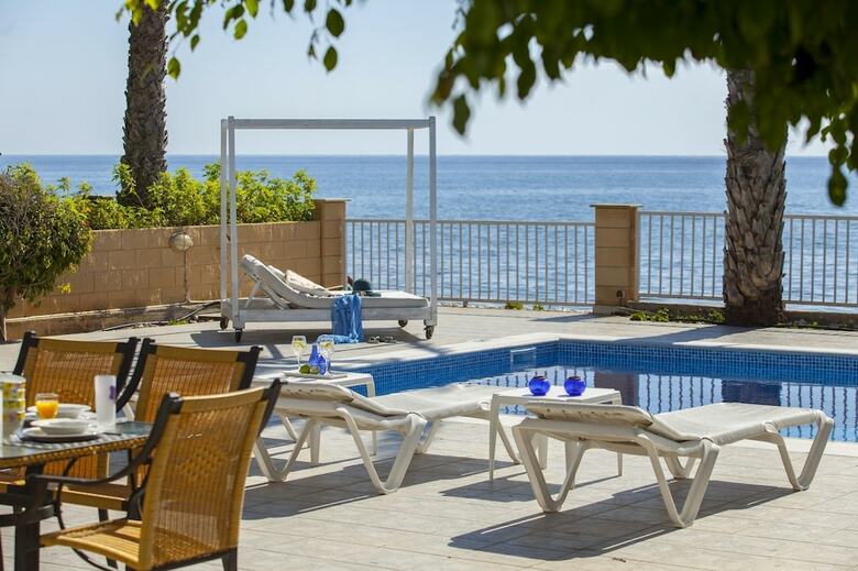 Meneou Beachfront Villa Sunset