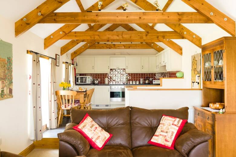Degembris Cottages