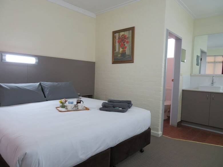 Motel Bishops Lodge Narrandera