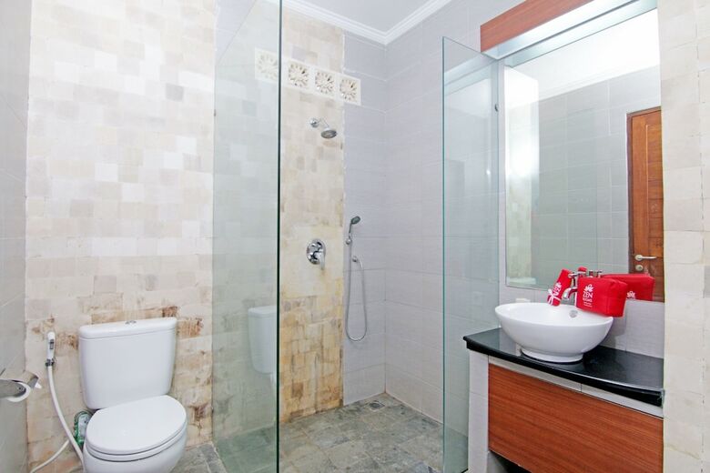 Hotel Zen Premium Ubud Pengosekan 2