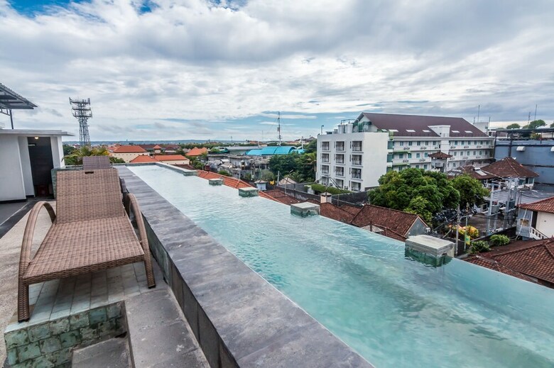 Hotel Zen Rooms Legian Troppozone Thematic