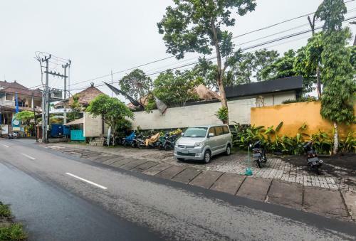 Hotel Zen Rooms Ubud Penestanan 2