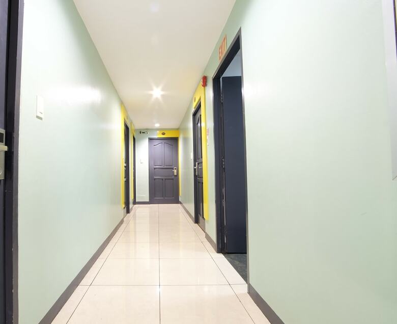 Hotel Zen Rooms Basic Quirino Station