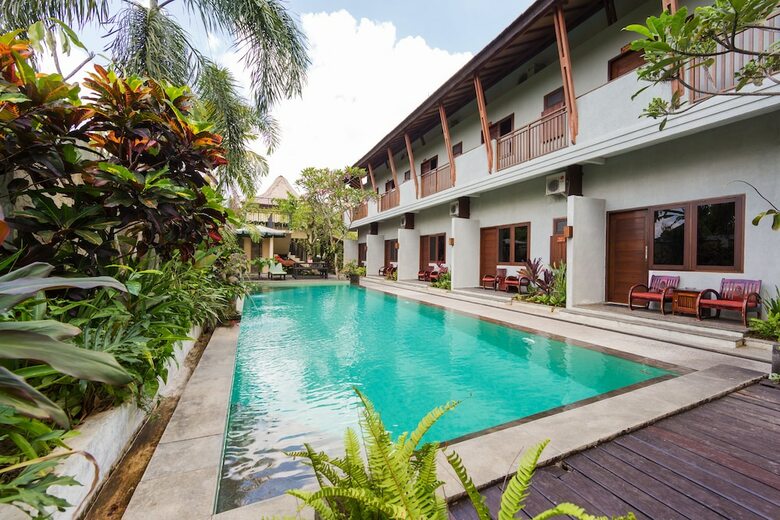 Hotel Zen Premium Ubud Sanggingan 2