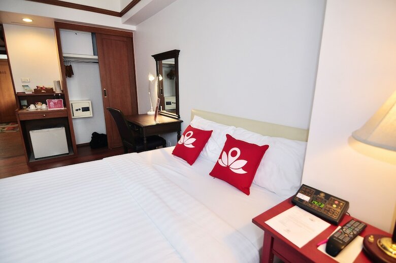Hotel Zen Premium Silom Soi 22