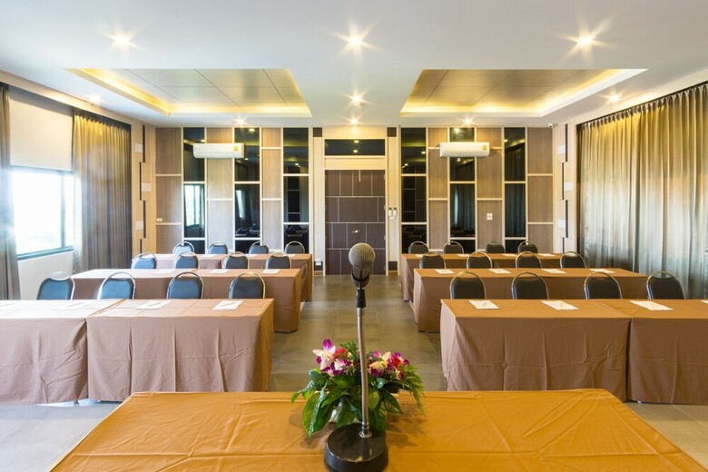C Cha-am Hotel