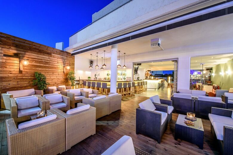 Despoina Apartments