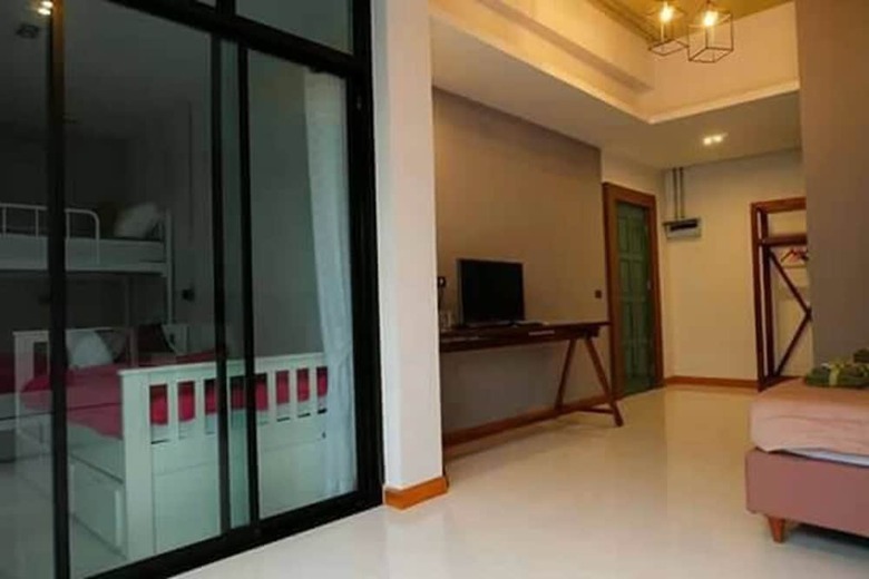 Hostal Baan Aom Boutique Pranburi