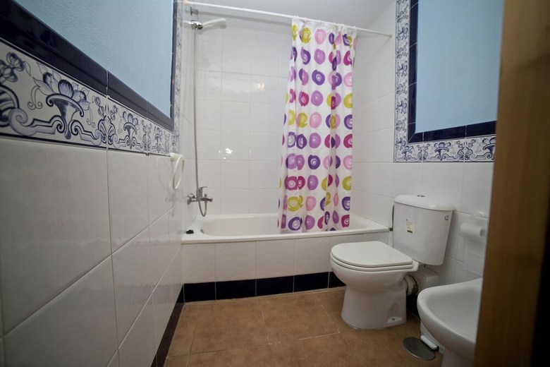 Apartamentos Urbanizaci�n Atlanterra Costa