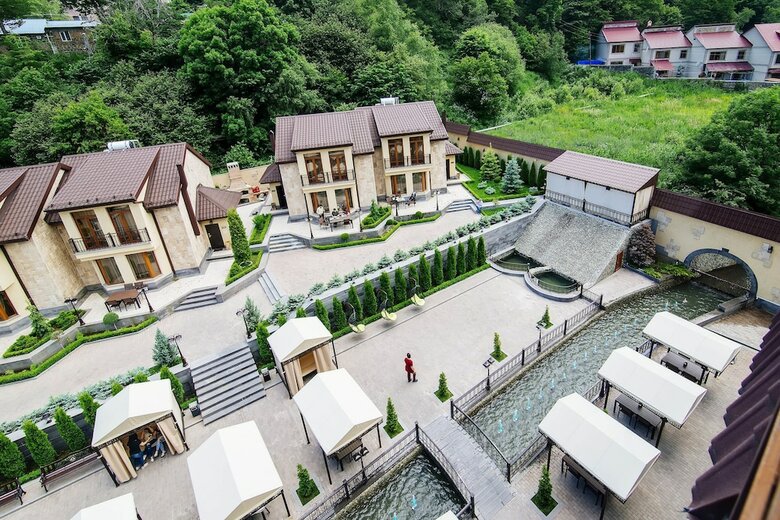 Elegant Hotel & Resort