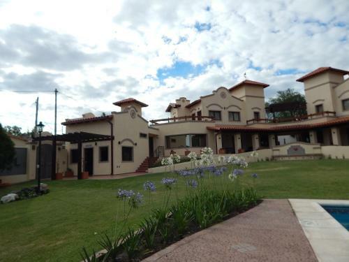 Posada Raices Del Carolino - Suites De Altagracia