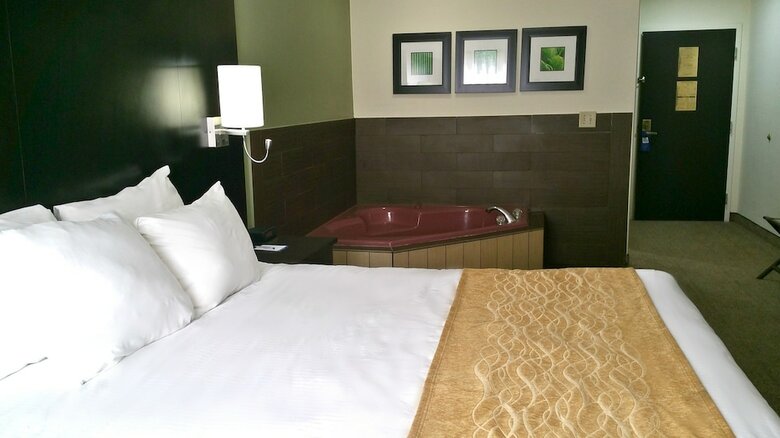Hotel Baymont By Wyndham Rome West