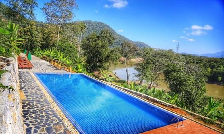 Hotel Mahout Resort